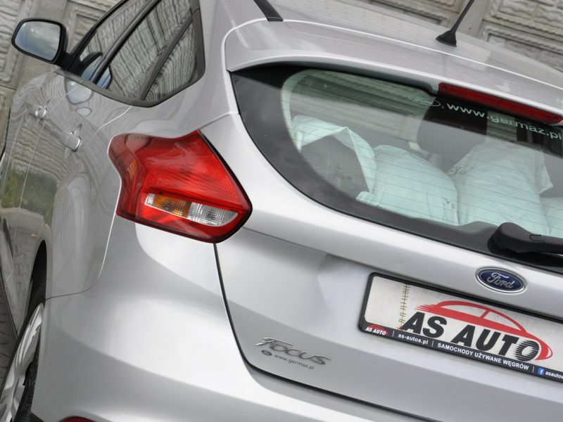 Ford Focus 1,6i Ambiente/2Xopony/Serwisowany/Zadbany Mk3 (2010-2018)