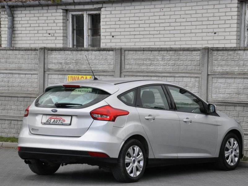 Ford Focus 1,6i Ambiente/2Xopony/Serwisowany/Zadbany Mk3 (2010-2018)