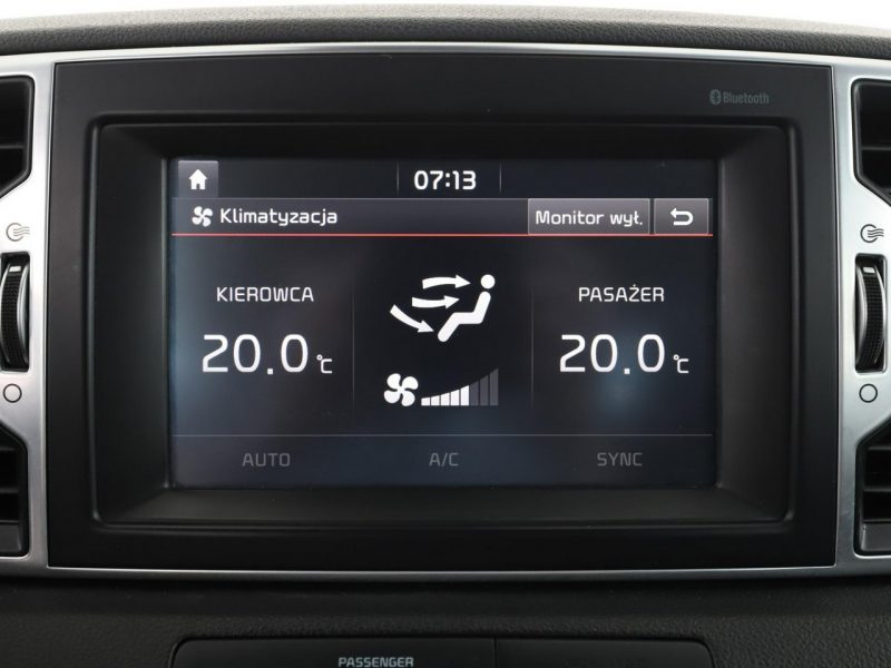 Kia Sportage grzane fotele+kier. navi kamera hak Bluetooth tempomat IV (2016-2021)