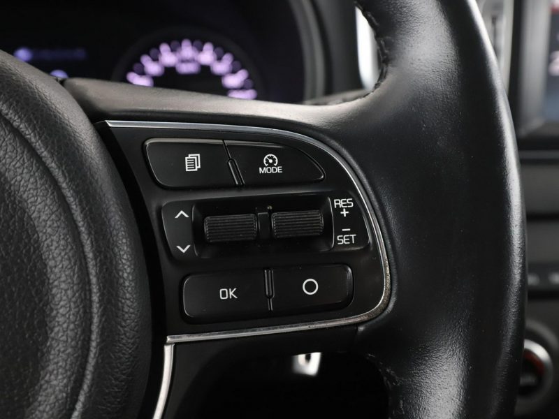 Kia Sportage grzane fotele+kier. navi kamera hak Bluetooth tempomat IV (2016-2021)