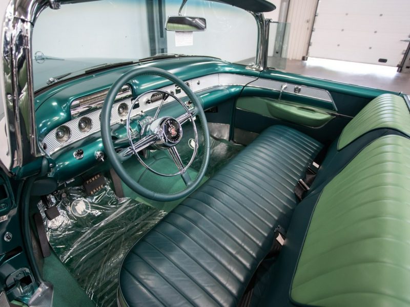 Buick Roadmaster Convertible 76C 1954 Stan fabryczny. Kolekcjonerski. Ideał VI (1954-1956)