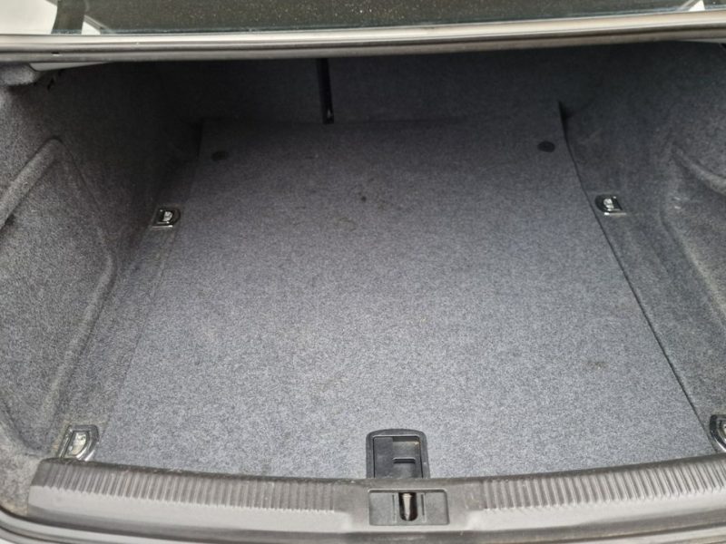 Audi A4 (Nr 115) B8 1.8 TFSI , 120 KM, niski przebieg B8 (2007-2015)