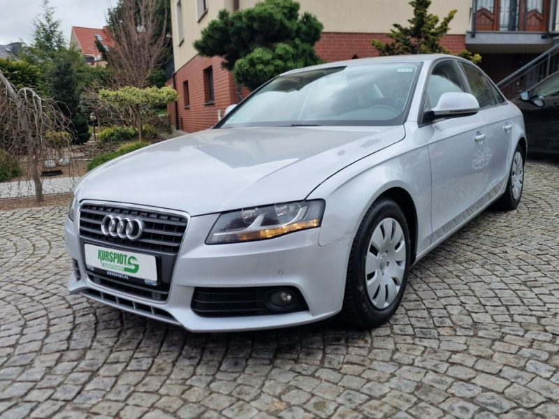 Audi A4 (Nr 115) B8 1.8 TFSI , 120 KM, niski przebieg B8 (2007-2015)