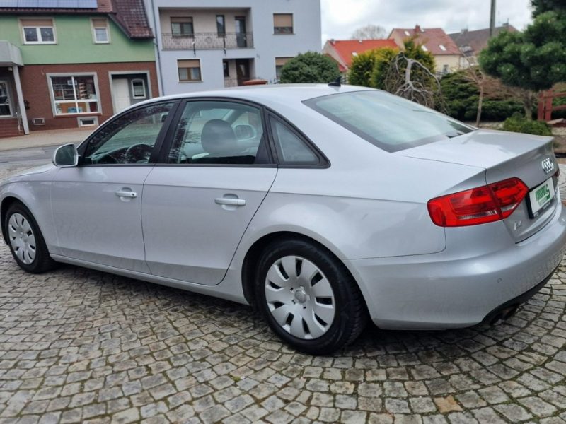 Audi A4 (Nr 115) B8 1.8 TFSI , 120 KM, niski przebieg B8 (2007-2015)