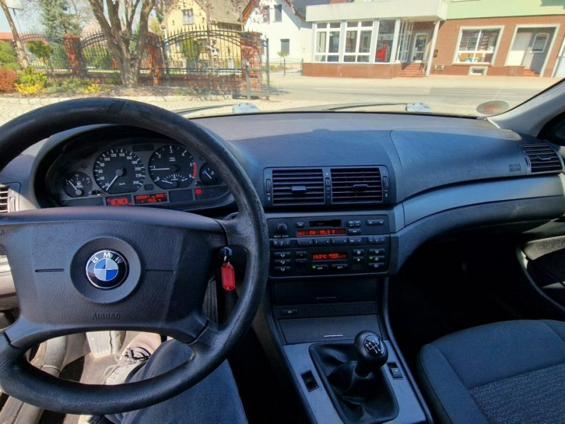 BMW 318 (Nr. 110) E46 120 KM, klima, hak, 318D E46 (1998-2007)