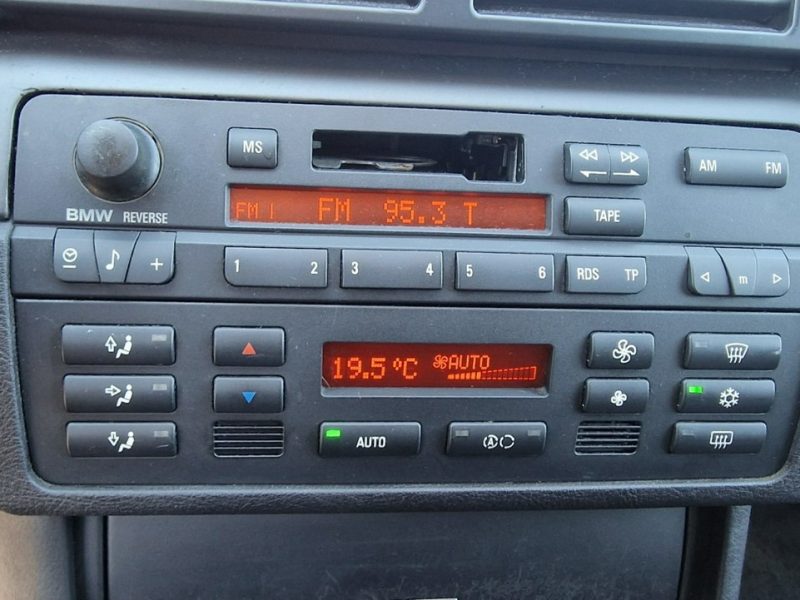 BMW 318 (Nr. 110) E46 120 KM, klima, hak, 318D E46 (1998-2007)
