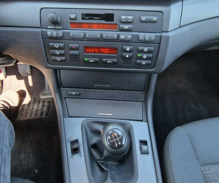 BMW 318 (Nr. 110) E46 120 KM, klima, hak, 318D E46 (1998-2007)