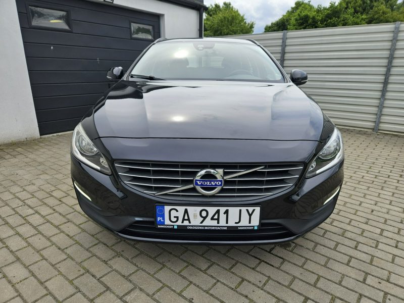 Volvo V60 D2 1.6 115KM manual BEZWYPADEK bardzo zadbany NAVI BDB stan I (2010-2018)