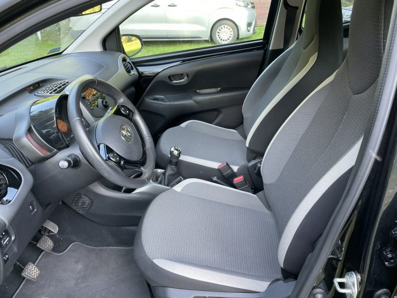 Toyota Aygo Toyota Aygo 1.0-16V Klima Salon PL 24651km Model 2021 II (2014-)