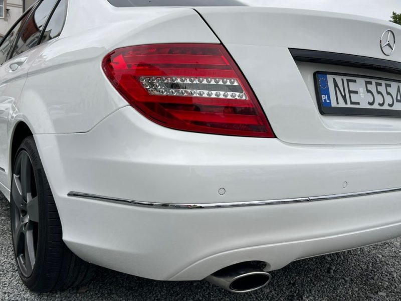 Mercedes C 220 2.2 Diesel Moc 170KM Automat Avantgarde W204 (2007-2014)