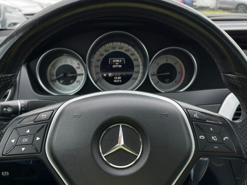 Mercedes C 220 2.2 Diesel Moc 170KM Automat Avantgarde W204 (2007-2014)