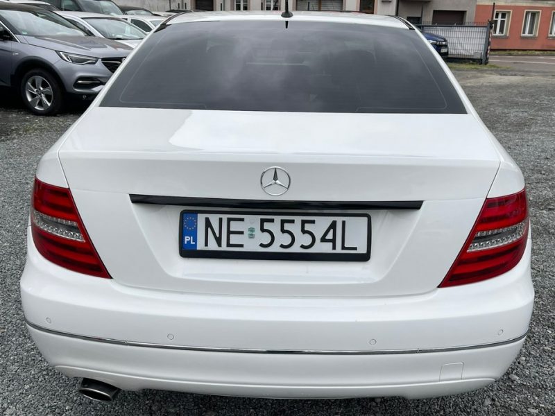Mercedes C 220 2.2 Diesel Moc 170KM Automat Avantgarde W204 (2007-2014)