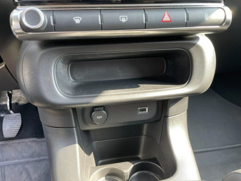 Citroen C3 1.2 Shine 110KM/FOCAL/1Właściciel/Polski Salon/Nowy rozrząd/Jak nowy! III (2016-)