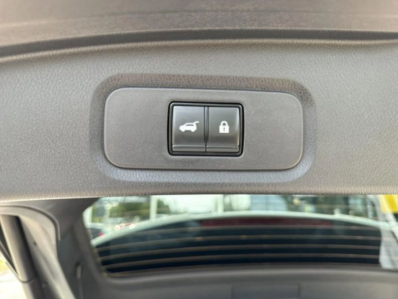 Nissan Qashqai 1,3 DIG-T 158 KM/N-Connecta/Xtronic/Gwarancja/Poslki Salon III (2021-)