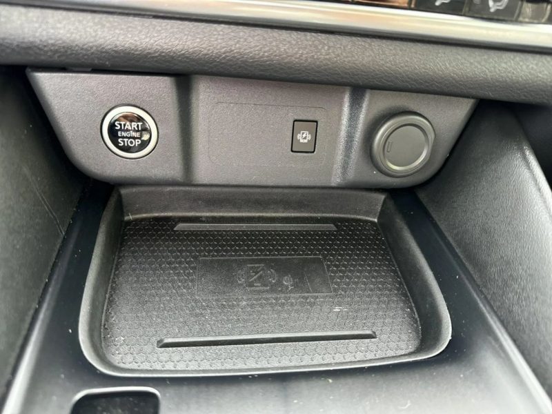 Nissan Qashqai 1,3 DIG-T 158 KM/N-Connecta/Xtronic/Gwarancja/Poslki Salon III (2021-)