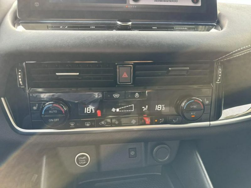 Nissan Qashqai 1,3 DIG-T 158 KM/N-Connecta/Xtronic/Gwarancja/Poslki Salon III (2021-)