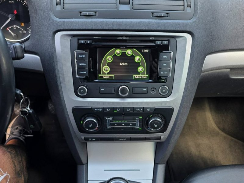 Škoda Octavia 2.0 TDI 140 KM, Klimatyzacja, Grzane Fotele, Isofix, Klimatyzacja, HAK II (2004-2013)