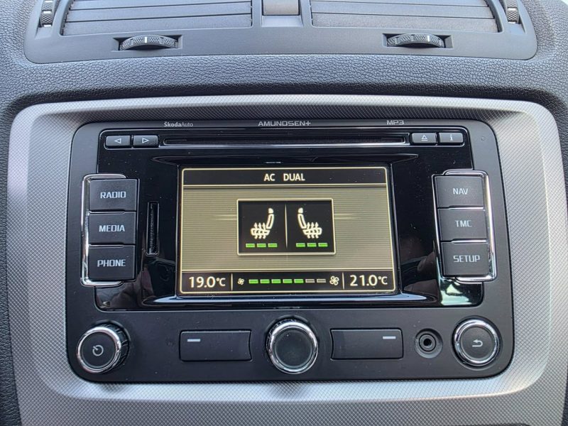 Škoda Octavia 2.0 TDI 140 KM, Klimatyzacja, Grzane Fotele, Isofix, Klimatyzacja, HAK II (2004-2013)