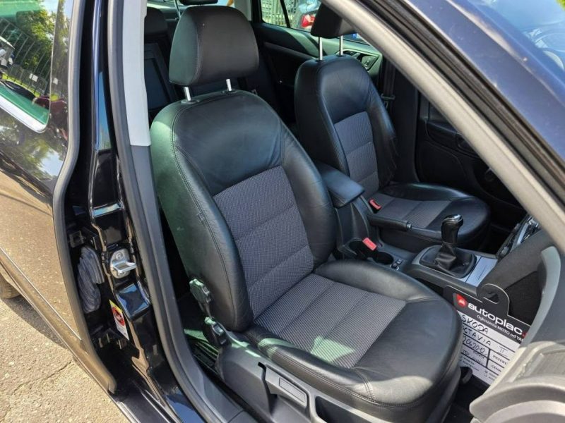 Škoda Octavia 2.0 TDI 140 KM, Klimatyzacja, Grzane Fotele, Isofix, Klimatyzacja, HAK II (2004-2013)
