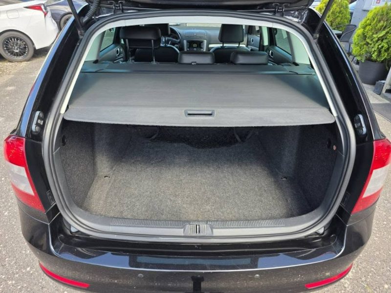 Škoda Octavia 2.0 TDI 140 KM, Klimatyzacja, Grzane Fotele, Isofix, Klimatyzacja, HAK II (2004-2013)