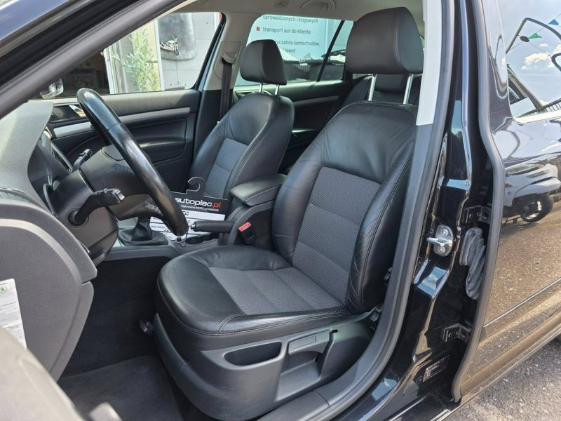 Škoda Octavia 2.0 TDI 140 KM, Klimatyzacja, Grzane Fotele, Isofix, Klimatyzacja, HAK II (2004-2013)