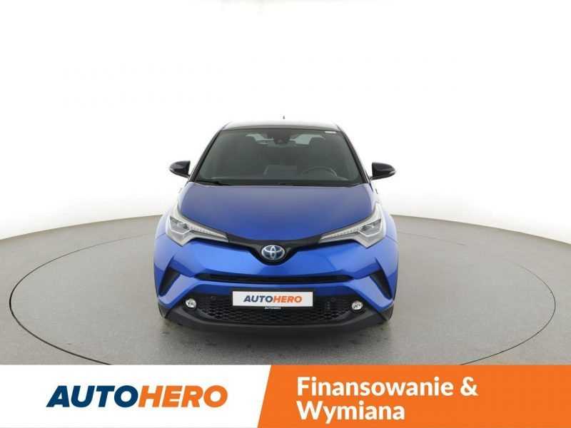 Toyota C-HR Style grzane fotele kamera tempomat
