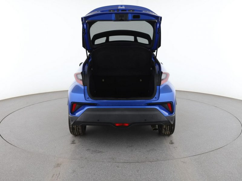Toyota C-HR Style grzane fotele kamera tempomat