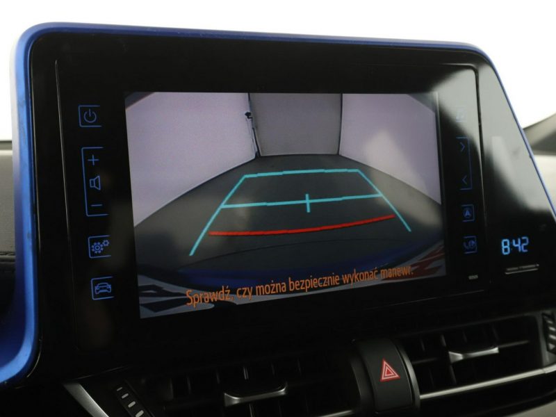 Toyota C-HR Style grzane fotele kamera tempomat