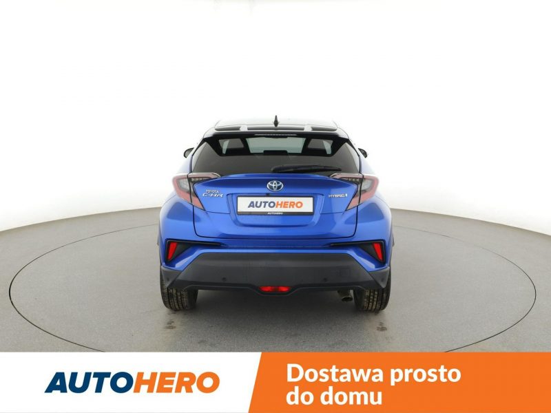 Toyota C-HR Style grzane fotele kamera tempomat