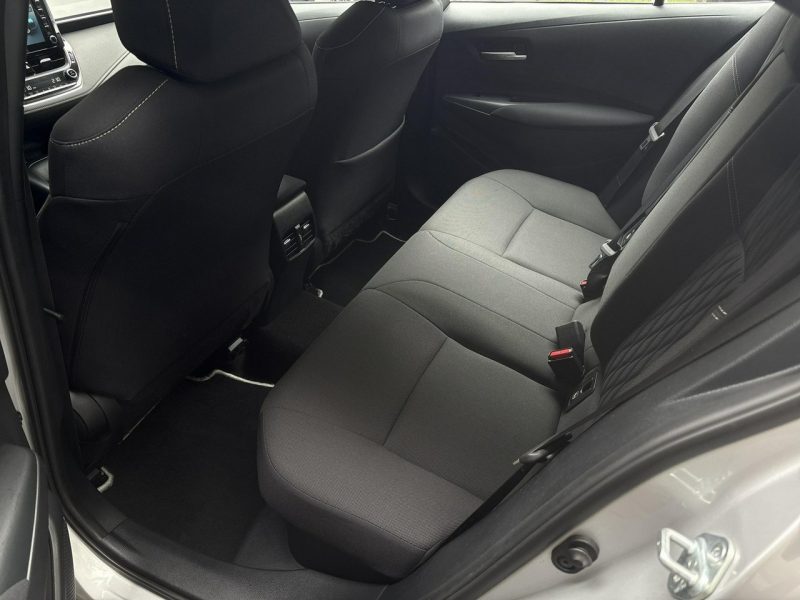 Toyota Corolla 1.8 Hybrid 122KM COMFORT TECH, salon Polska, gwarancja, FV23% Seria E16 (2012-)