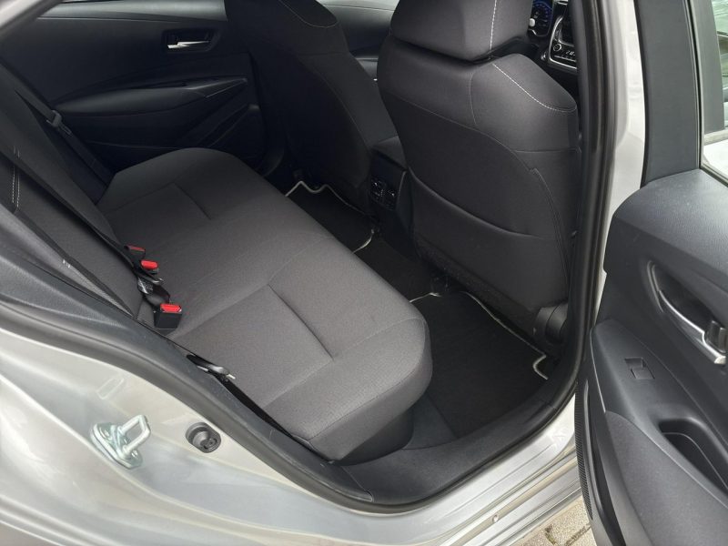Toyota Corolla 1.8 Hybrid 122KM COMFORT TECH, salon Polska, gwarancja, FV23% Seria E16 (2012-)