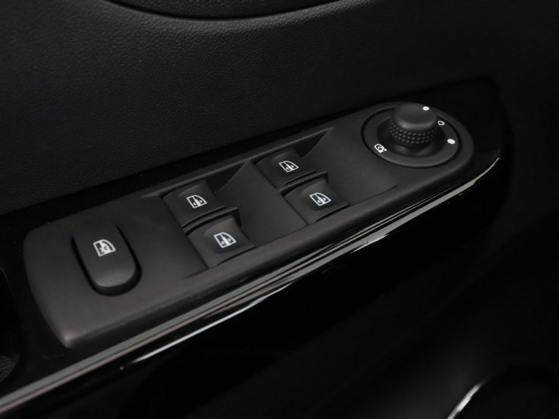 Renault Captur automat navi klima auto półskóra czujniki parkowania I (2013-2019)