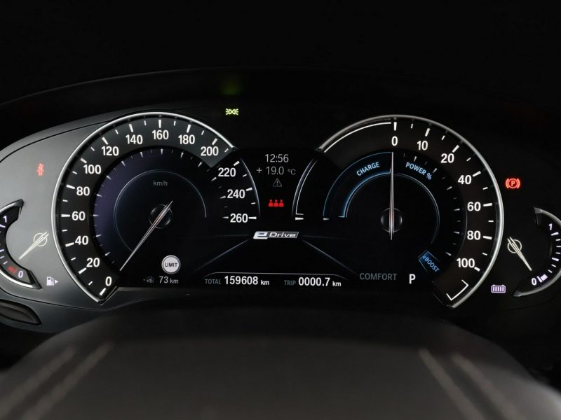 BMW 530 530e Luxury Line PHEV panorama skóra kamera grzane fotele navi head-up G30 (2017-)