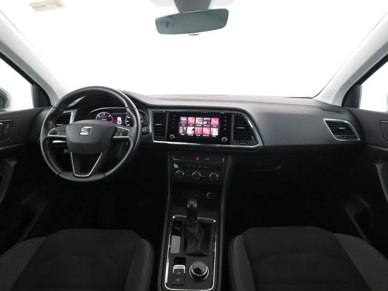 Seat Ateca DSG full LED virtual cocpit navi klima auto kamera i czujniki parkowan