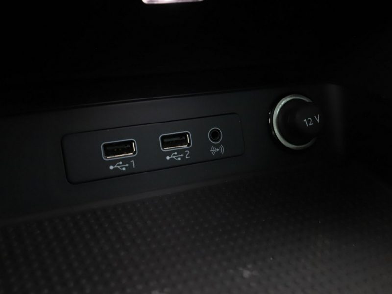 Seat Ateca DSG full LED virtual cocpit navi klima auto kamera i czujniki parkowan