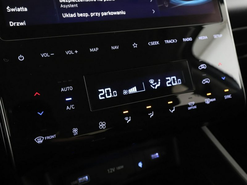 Hyundai Tucson mHEV automat navi klima auto kamera i czujniki parkowania IV (2020-)