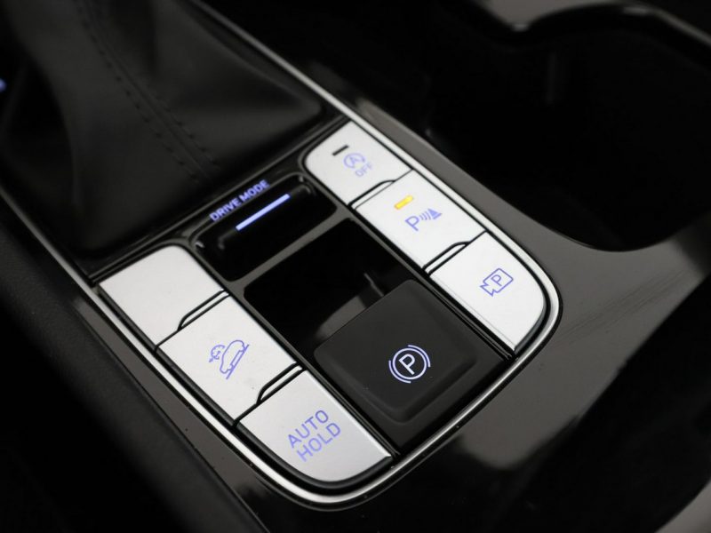 Hyundai Tucson mHEV automat navi klima auto kamera i czujniki parkowania IV (2020-)