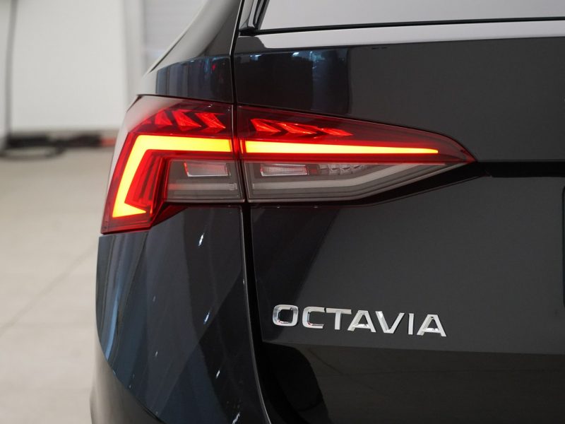 Škoda Octavia 2.0 TDI 150KM STYLE DSG Matrix LED ACC Ambient Kamera IV (2020-)
