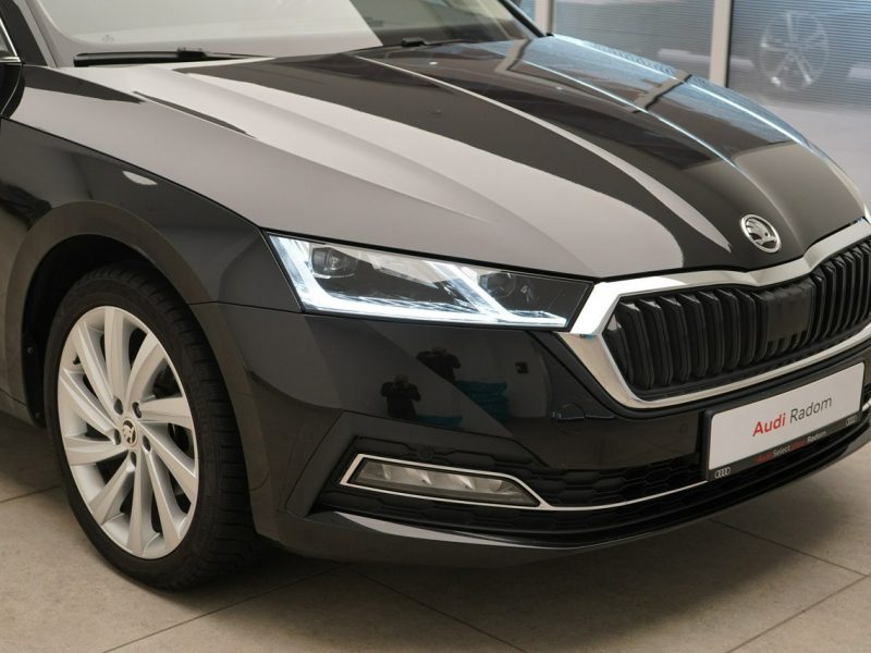 Škoda Octavia 2.0 TDI 150KM STYLE DSG Matrix LED ACC Ambient Kamera IV (2020-)