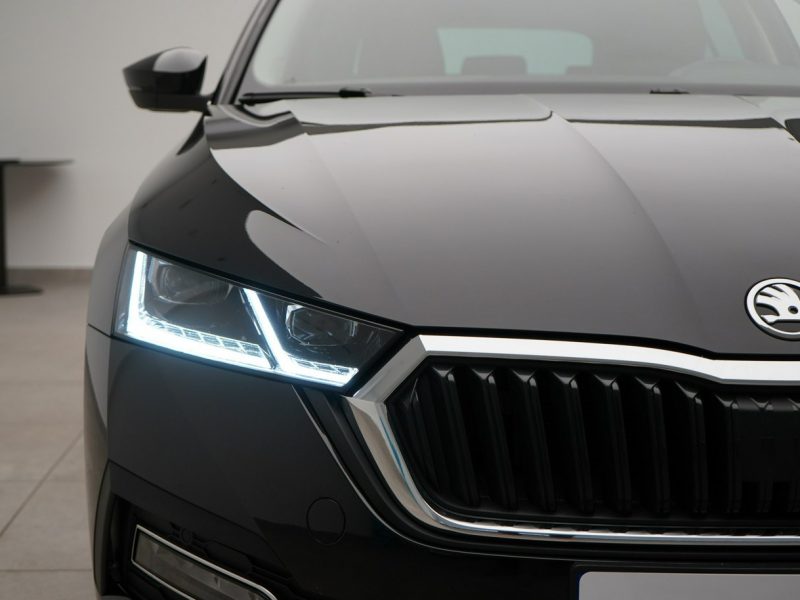 Škoda Octavia 2.0 TDI 150KM STYLE DSG Matrix LED ACC Ambient Kamera IV (2020-)
