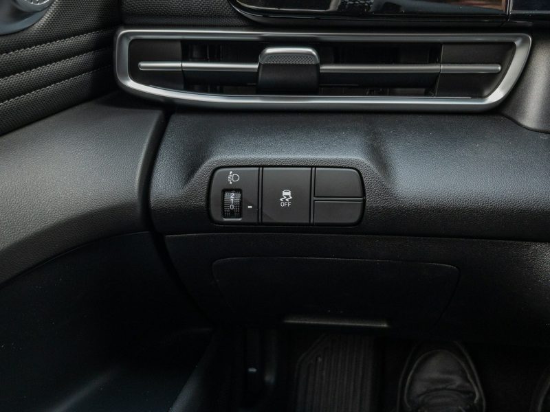 Hyundai Elantra 1.6 MPI 6MT 123 KM Modern+Cool Salon Polska FV VAT-23% Gwar. do 2029 VII (2021-)