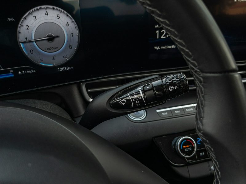 Hyundai Elantra 1.6 MPI 6MT 123 KM Modern+Cool Salon Polska FV VAT-23% Gwar. do 2029 VII (2021-)