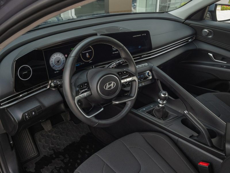 Hyundai Elantra 1.6 MPI 6MT 123 KM Modern+Cool Salon Polska FV VAT-23% Gwar. do 2029 VII (2021-)