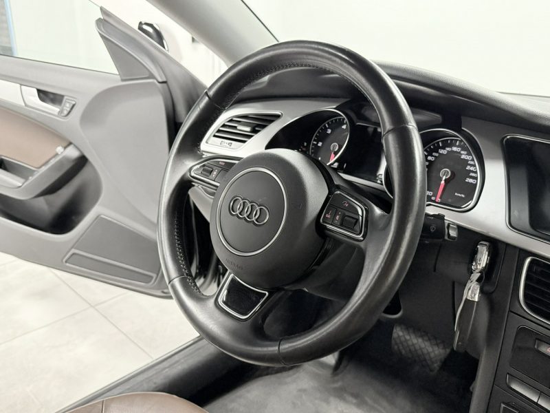Audi A5 2.0TDI150KM * DSG*SPORTLINE * Bi-Xenon * Navi MMI+ * HAK * 20CAL * LED 8T (2007-2016)