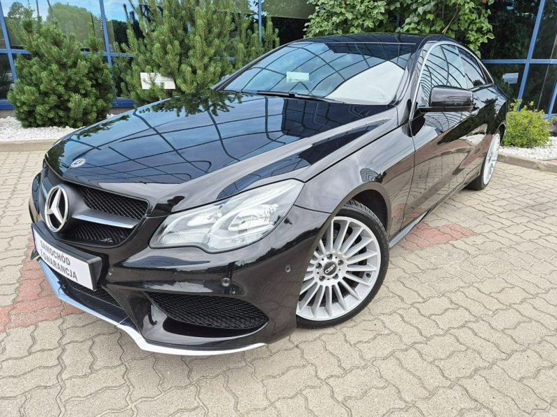 Mercedes E 200 benzyna * super stan * zadbany * serwisowany * Warszawa W212 (2009-)