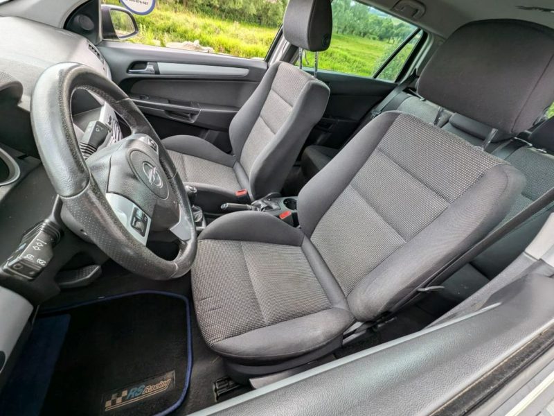 Opel Astra 1,6 benzyna, XENON H (2004-2014)