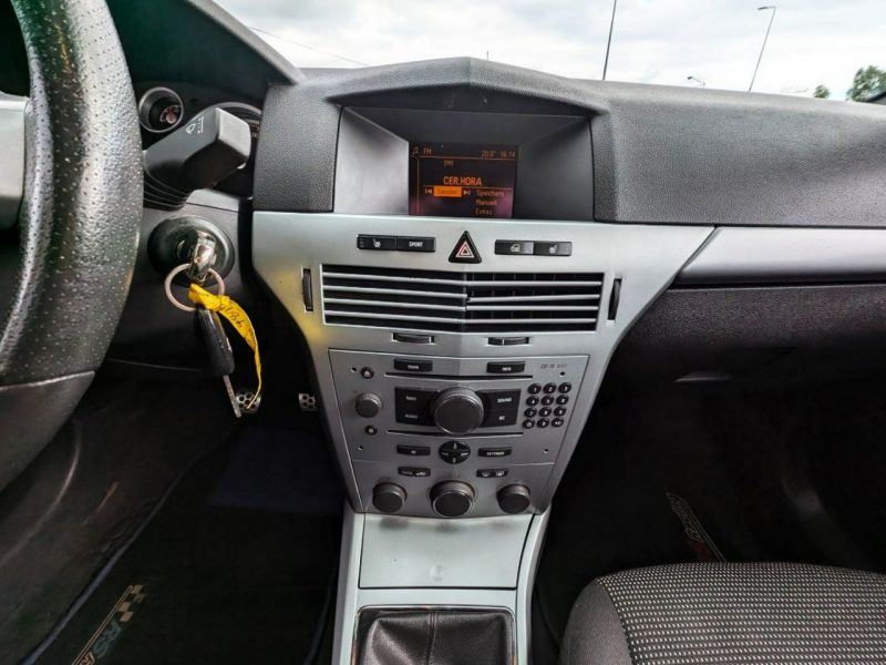 Opel Astra 1,6 benzyna, XENON H (2004-2014)