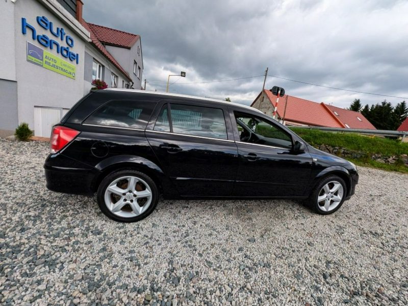 Opel Astra 1,6 benzyna, XENON H (2004-2014)