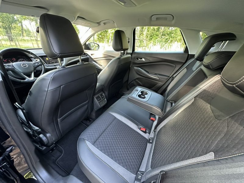 Opel Grandland X 1.5 CDTI 131KM Super Stan Led Navi Android Kamera Alu 18'' Automat