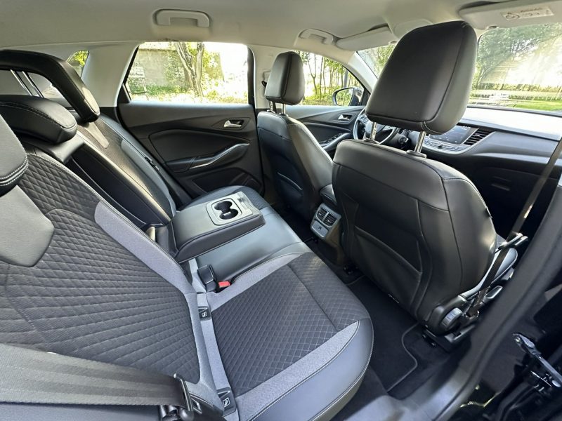 Opel Grandland X 1.5 CDTI 131KM Super Stan Led Navi Android Kamera Alu 18'' Automat